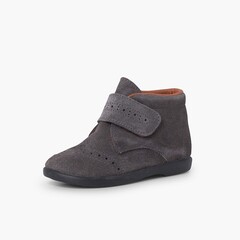 Little boys bootie with adherent strap Grey