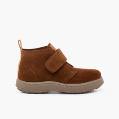 Boys suede boots sport sole with adherent strap Camel