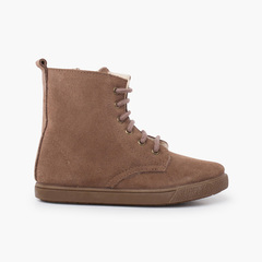 Shearling boot with side zipper laces Taupe