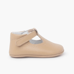 Baby T-bar shoes with loop fasteners Beige