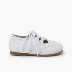 Leather lace-up oxford shoes caramel sole White