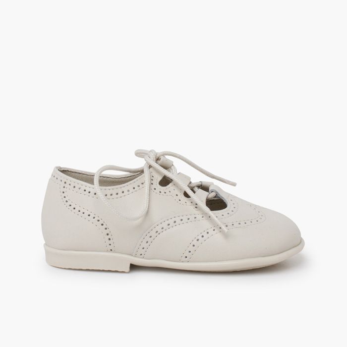 Leather Lace Up Oxford Shoes. Quality boys shoes