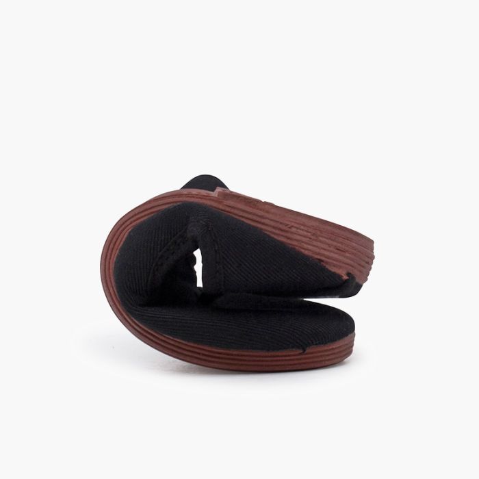 Jigsaw libby slip on canvas plimsolls top