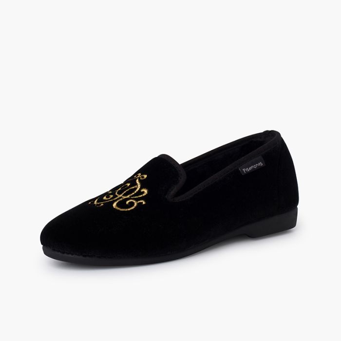 Velvet embroidered shoes discount