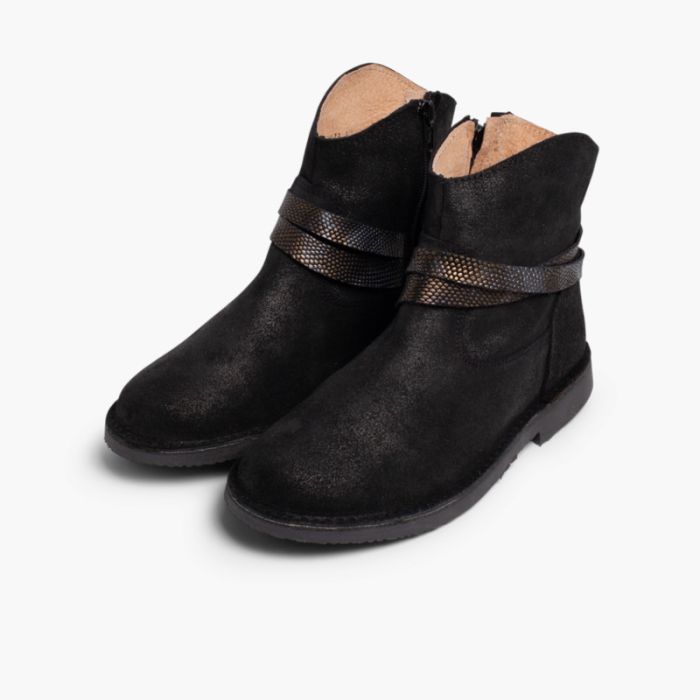 Low boots with snakeskin trim