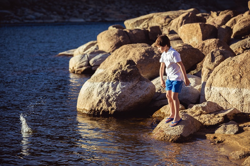 Pisamonas water footwear Blog